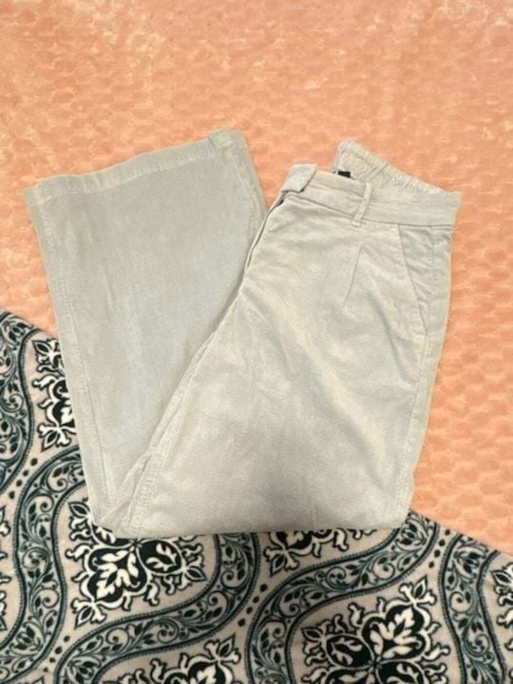 American Eagle High-Waisted Wide-Leg Corduroy Pants in Pale Blue